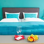 Understaytement Am Schloss Hotel Dresden