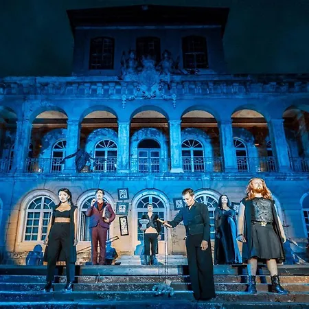 Understaytement Am Schloss