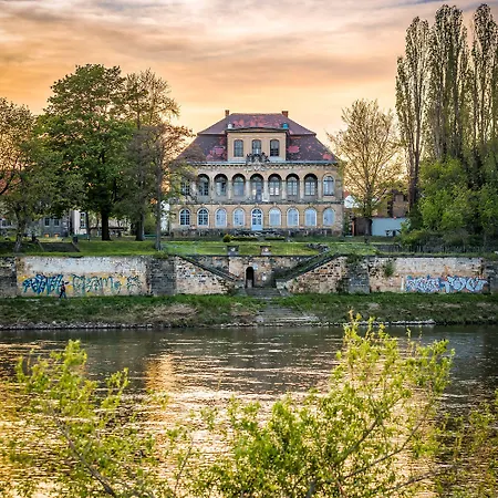 Hotel Understaytement Am Schloss Dresde