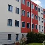 Understaytement Am Schloss